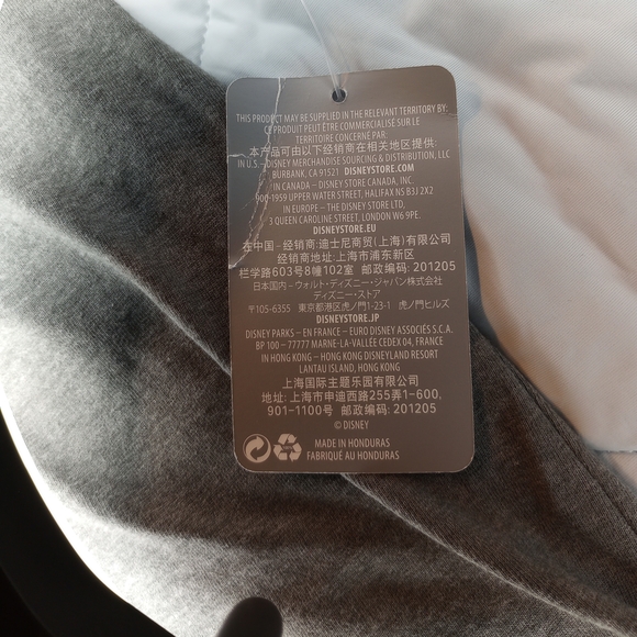 Disney Resort Who's The Leader Of The Club Mickey Mouse Shirt Disneyland Minne - Picture 4 of 6